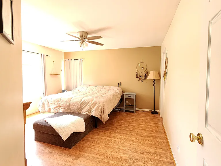 301 Wedgewood Cir #301 — Photo 28