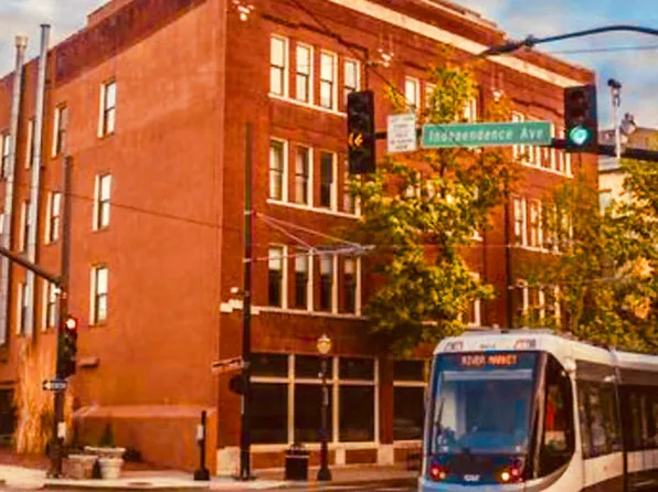 509 Delaware St APT 203, Kansas City, MO 64105