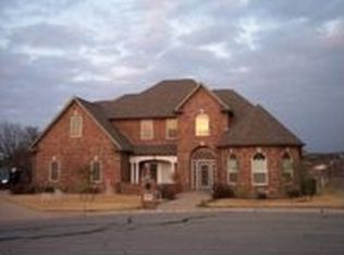 1409 Amhurst Cir, Woodway, TX 76712