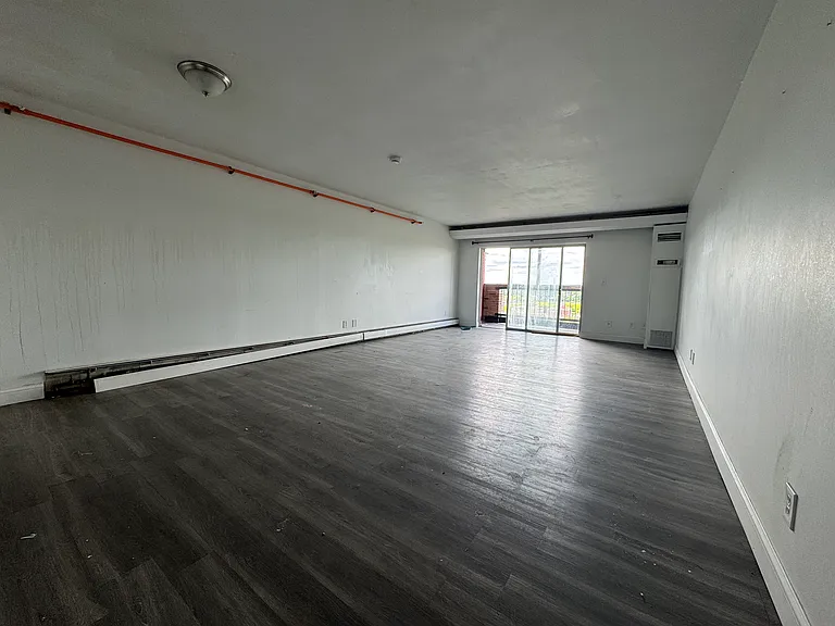 120PHC Hillside Ave #Penthouse C1 — Photo 2