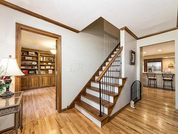 2nd image of 6493 Deeside Dr