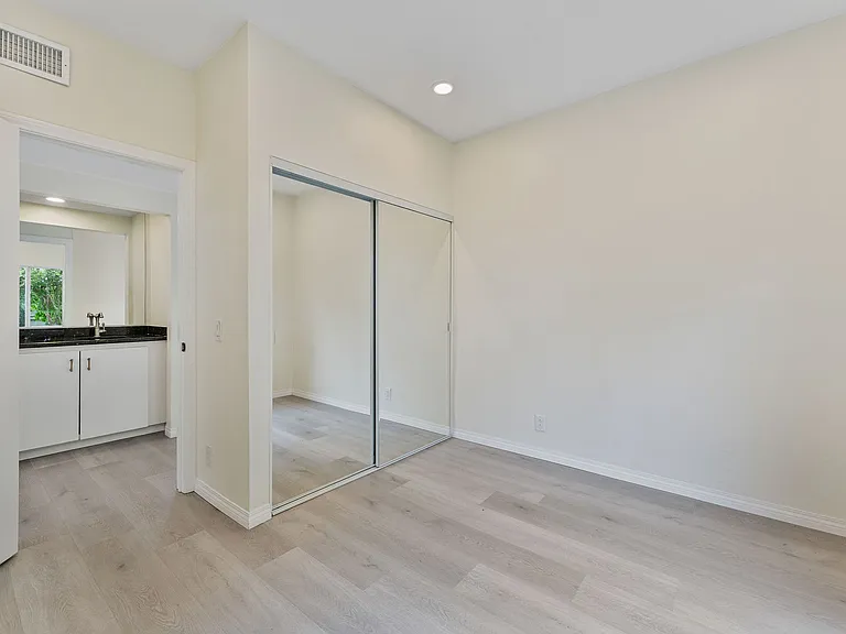 20 Norton St — Photo 9