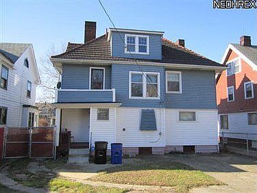 3rd image of 1511 E 106th St