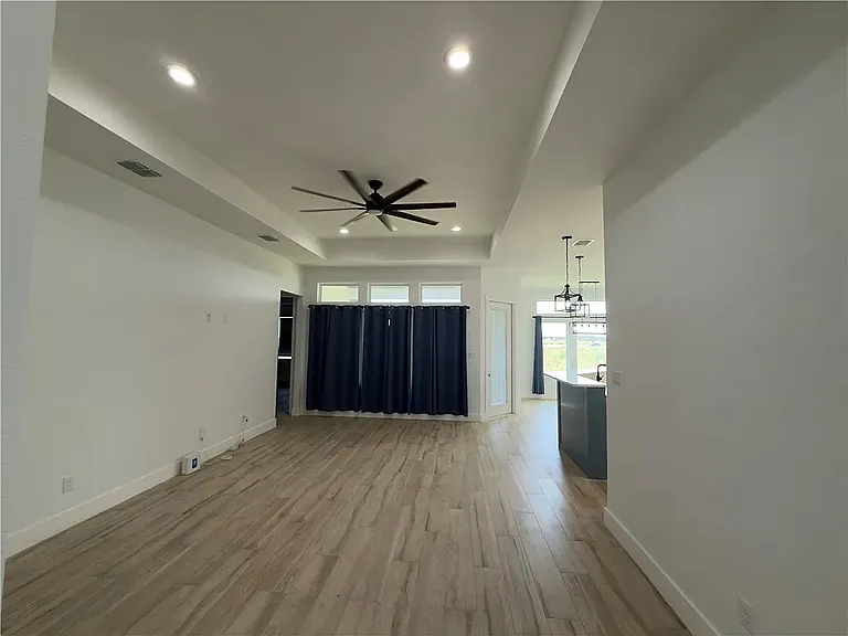 7721 Nadia Dr — Photo 13
