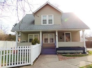 61 Spencer St, Springfield, MA 01118