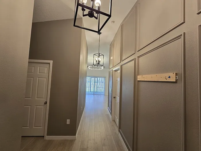 2441 Oakwood Ln — Photo 15