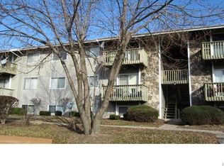 2011 Gascony Parc Dr, Lake St Louis, MO 63367