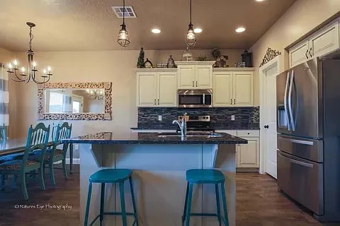 2907 E 3520 S — Photo 7