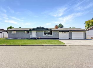 3016 Wilcox Dr, Pasco, WA 99301