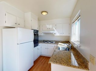 975 Burnett Ave APT 5, San Francisco, CA 94131