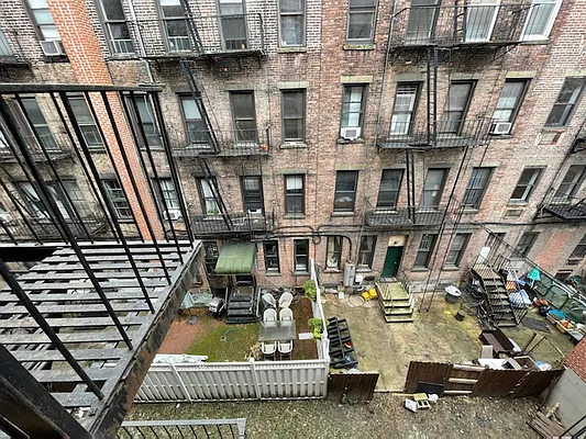 Rented by Urban Real Estate Inc | media 17