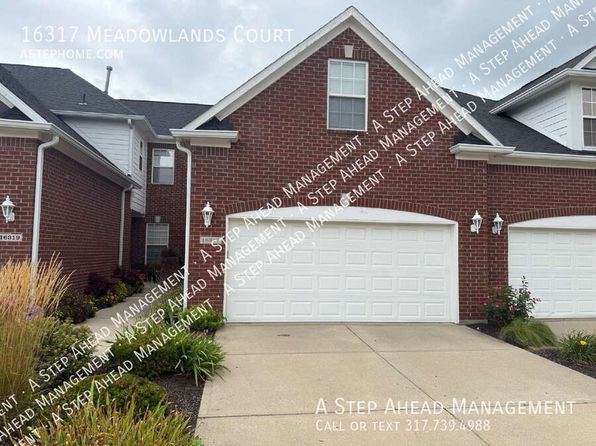 16317 Meadowlands Ct