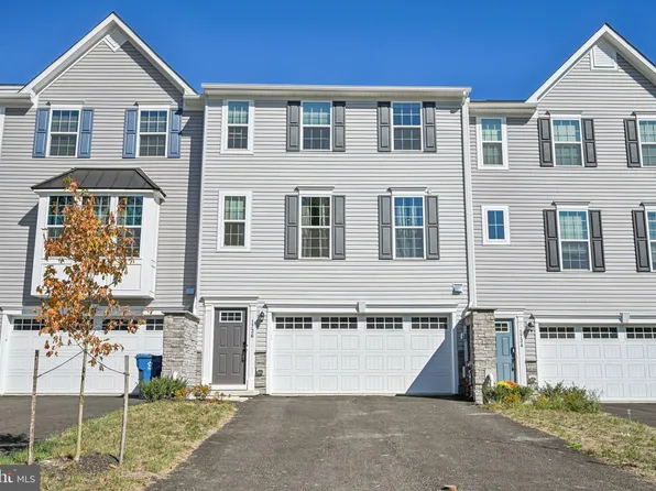 1736 Belle Fourche Dr, Newark, DE 19702