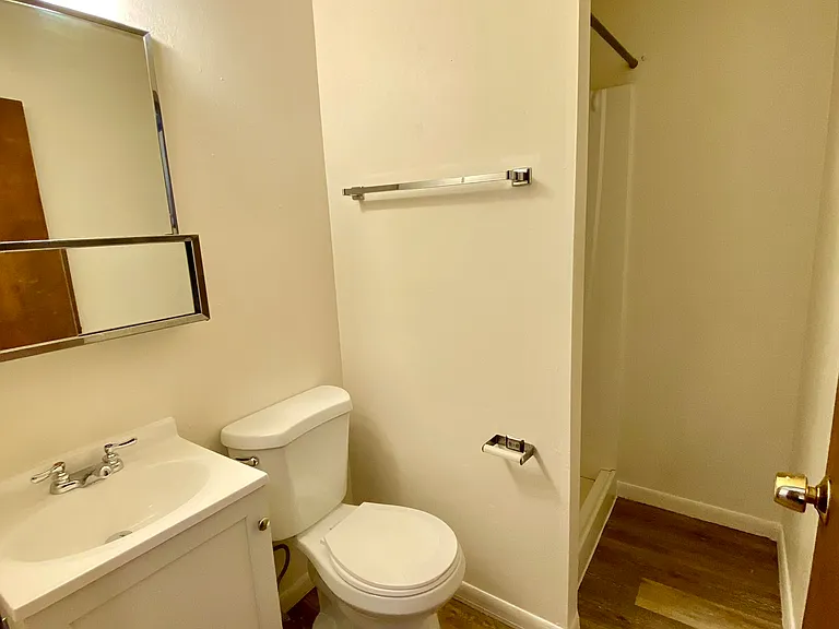 16 E Gorham St — Photo 12