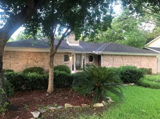 3205 Churchill St, Pearland, TX 77581