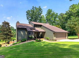 534 Adams Rd, Fayetteville, GA 30214