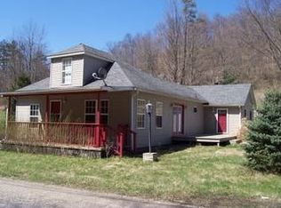 18245 Greens Run Rd, Glouster, OH 45732