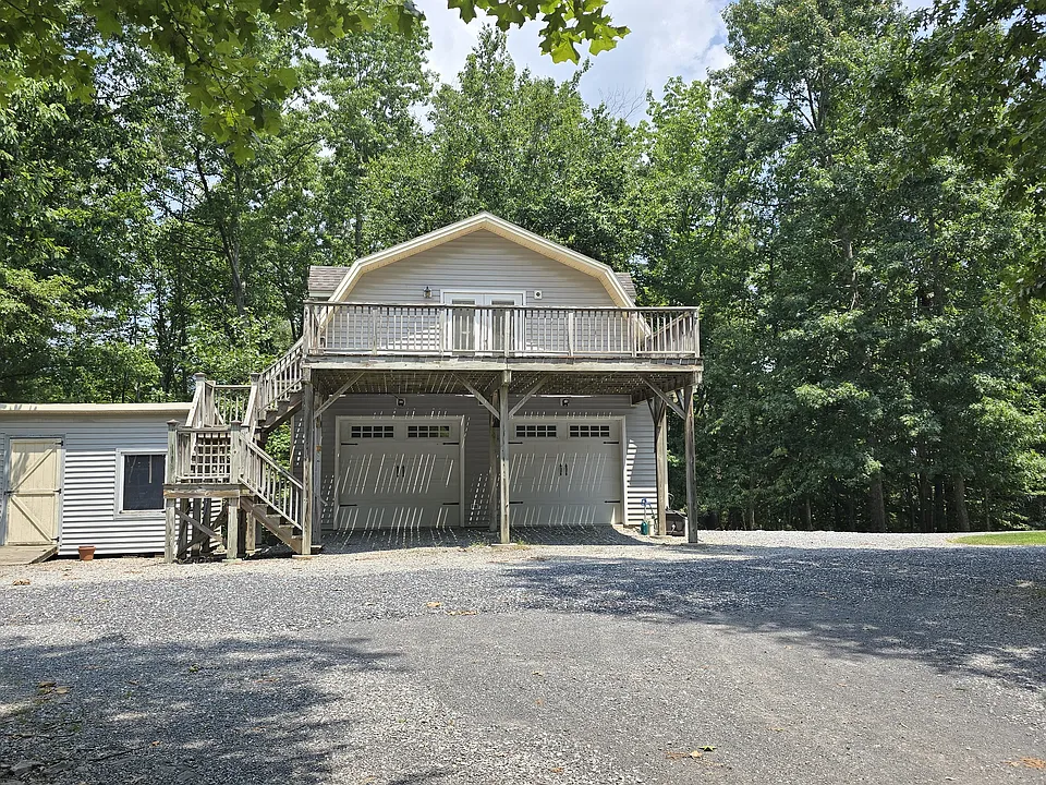 1945 Fredericksburg Rd
