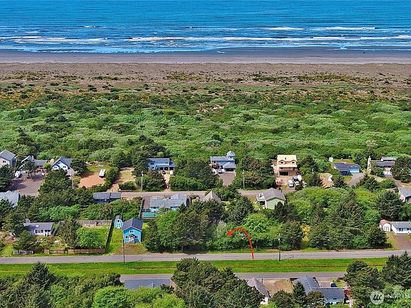 2nd image of 333 Ocean Shores Boulevard NW