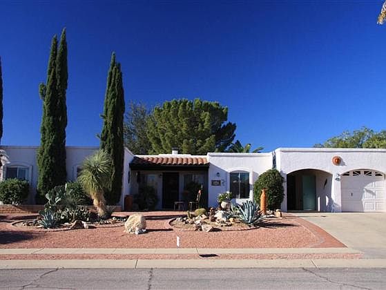 1st image of 815 N Calle Canela