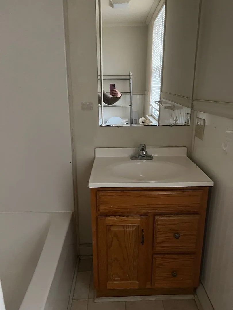 38 E Main Street — Photo 3
