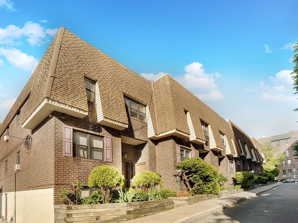 1st image of 3150 29th St #4