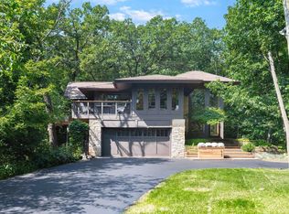 627 Colwyn Bae, Wales, WI 53183