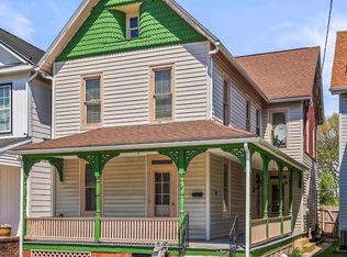 220 Locust St, Hanover, PA 17331