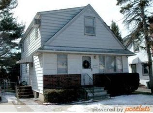 646 11th Ave, New Hyde Park, NY 11040