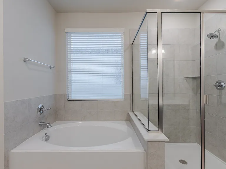 5948 Hopkins Dr — Photo 6
