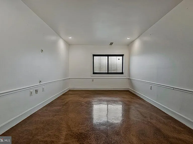 6302 Hil Mar Dr #6-2 — Photo 22