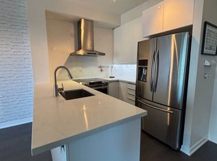150 E Liberty St #816, Toronto, ON M6K3R5