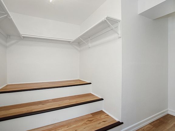 5th image of 5329 E Tisbury Ct