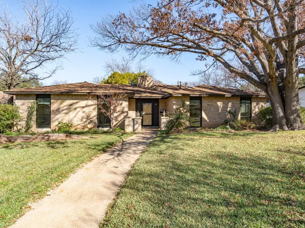 12611 High Meadow Dr, Dallas, TX 75244