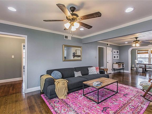 4th image of 2801 Fairfax Dr