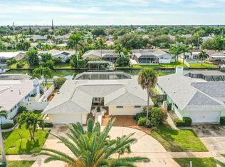 412 Saint Georges Ct, Satellite Beach, FL 32937