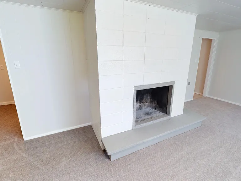409 S 11th Ave #B — Photo 7