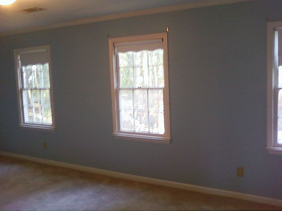 Upstairs bedroom 