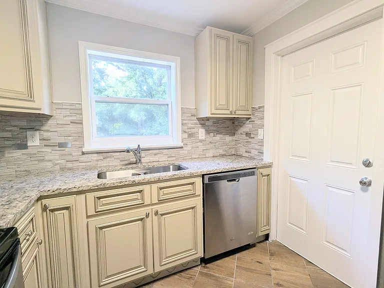 508 Mahaley Ave #1 — Photo 5
