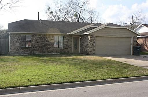1st image of 4513 Kingsdale Dr