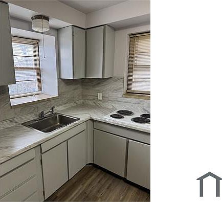 4th image of 3714 N 25th St #2