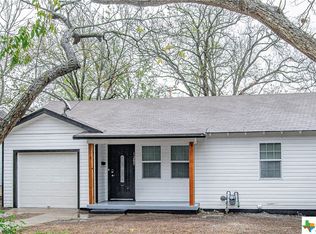 1205 N 12th St, Temple, TX 76501