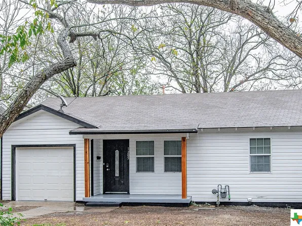 1205 N 12th St, Temple, TX 76501