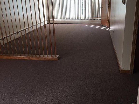 4th image of 5511 S Komensky Ave #1