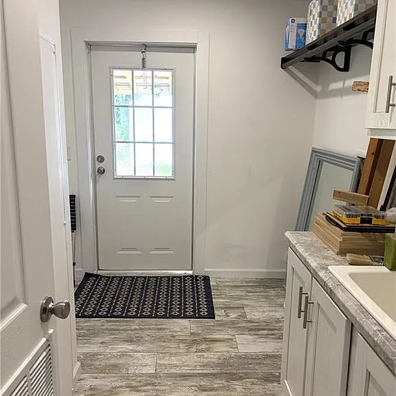 1300 Snow Rd N — Photo 19