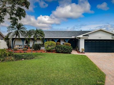 1327 51st Ave NE, Saint Petersburg, FL, 33703