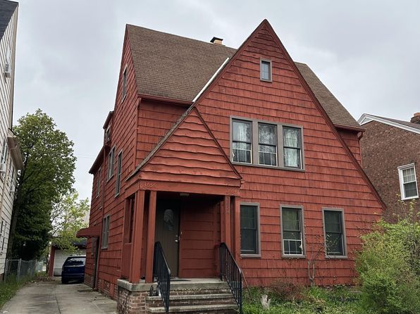3654 Strathavon Rd