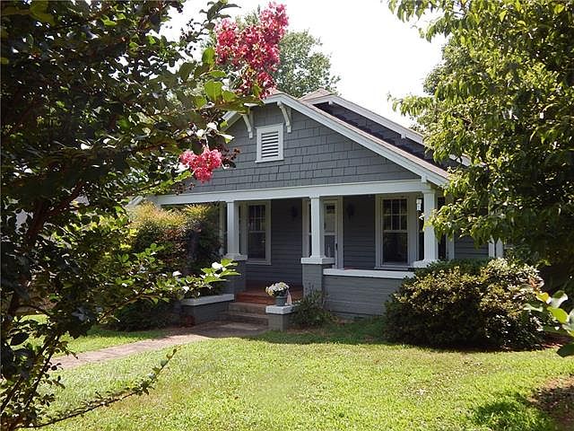1st image of 1418 2nd Street Dr SW