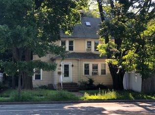 728 Walnut St, Newton, MA 02459