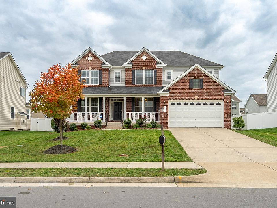 1st image of 234 Bridgewater Dr